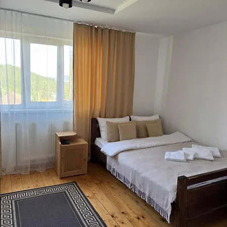 White House Yablunytsya