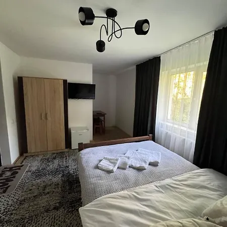 White House Yablunytsya