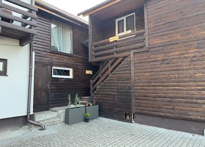 White House Yablunytsya