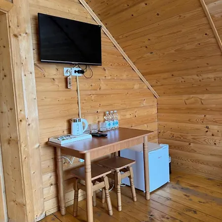 White House * Yablunytsya